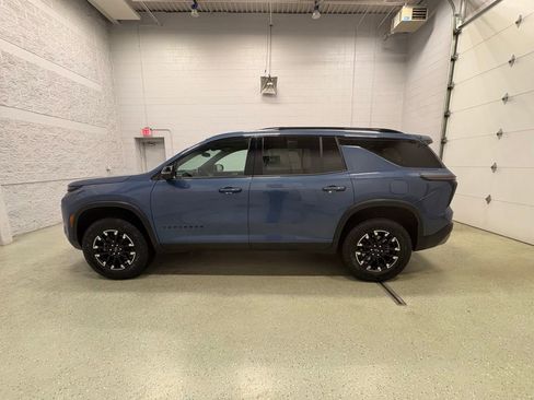 Used 2024 Chevrolet Traverse Z71 image 36