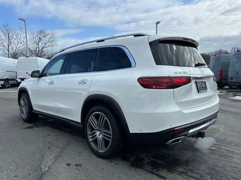 Used 2024 Mercedes-Benz GLS 450 4MATIC image 4