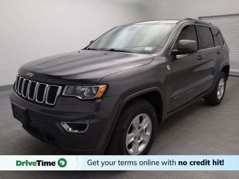 Used 2017 Jeep Grand Cherokee Laredo w/ Quick Order Package 23E AWD/4WD image 1