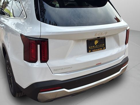 New 2026 Kia Sorento S w/ S Panoramic Sunroof Package image 33