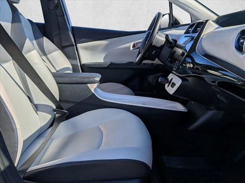 Used 2017 Toyota Prius Four Touring image 20