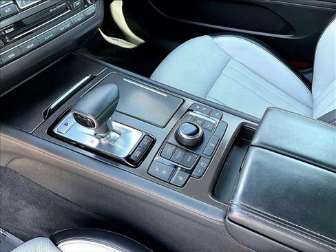 Used 2018 Genesis G80 3.3T Sport image 15