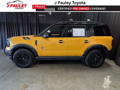 Used 2022 Ford Bronco Sport Outer Banks image 2