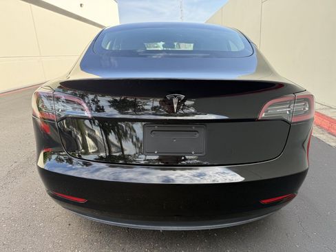 Used 2023 Tesla Model 3 Standard Range RWD image 9