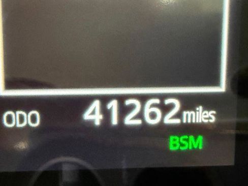 Certified 2024 Toyota Camry SE image 8