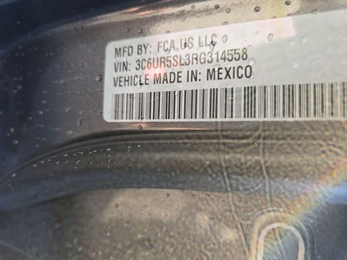 Used 2024 RAM 2500 Limited image 39