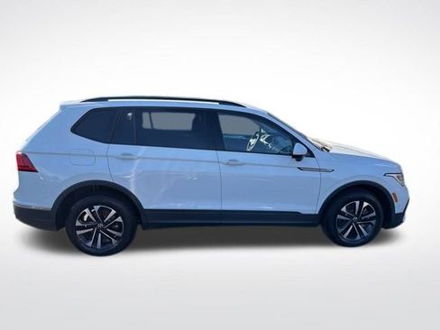 Used 2023 Volkswagen Tiguan S image 8