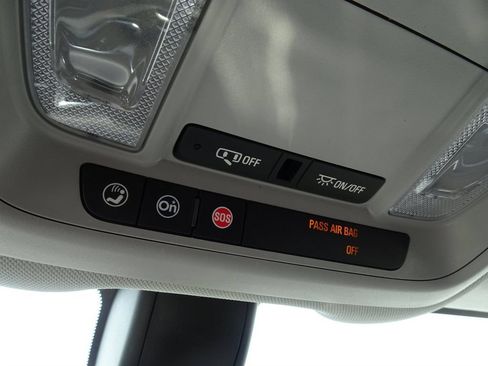 Used 2019 Chevrolet Equinox LS w/ LS Convenience Package FWD image 25