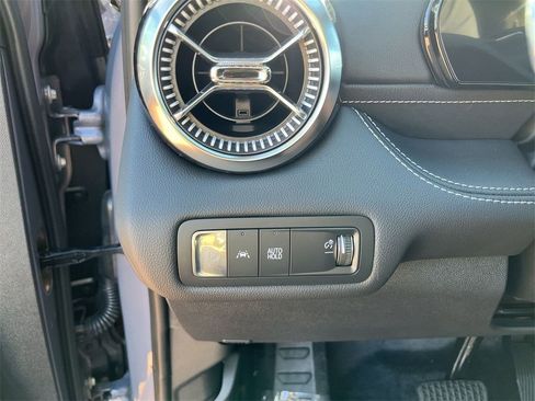 New 2026 Chevrolet Blazer EV LT image 17