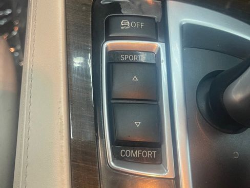 Used 2009 BMW 750Li image 34