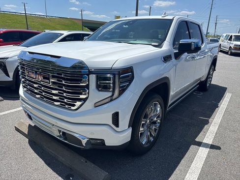 Used 2024 GMC Sierra 1500 Denali w/ Denali Reserve Package image 1