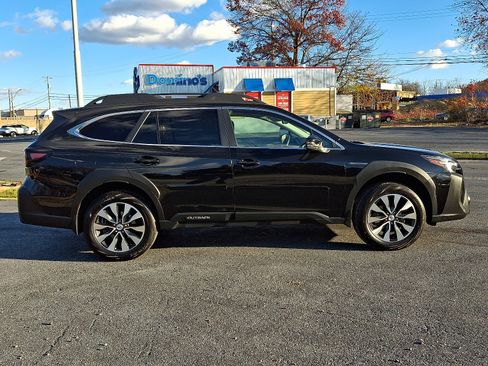 Certified 2025 Subaru Outback Limited AWD/4WD image 12