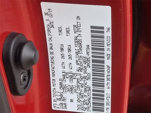 Used 2020 Toyota Tacoma TRD Sport image 27