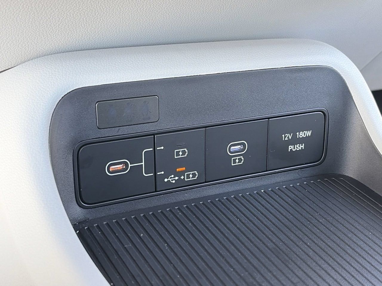Certified 2024 Hyundai Kona SE AWD/4WD image 27