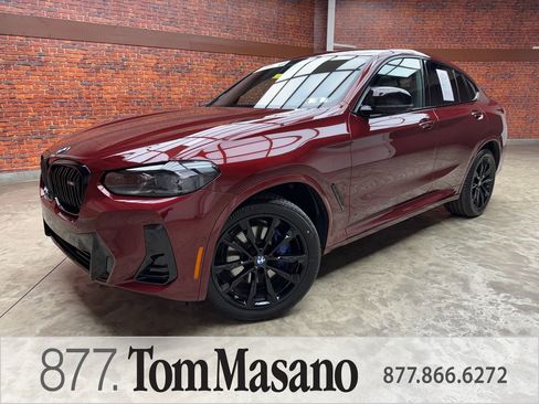 Used 2025 BMW X4 M40i image 1