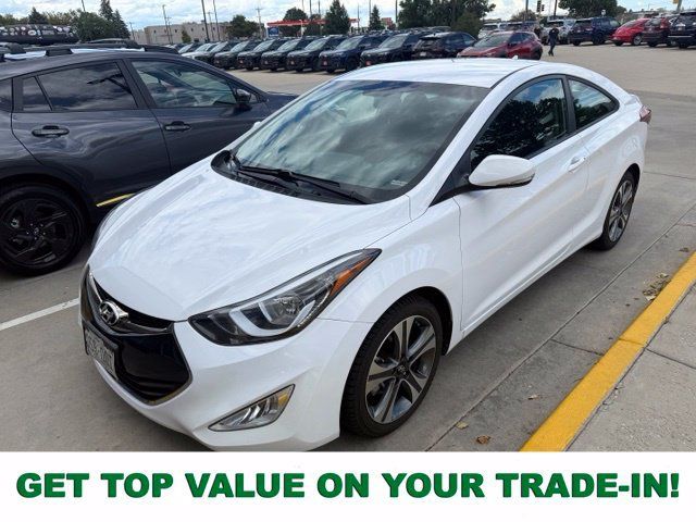 Used 2014 Hyundai Elantra FWD image 1