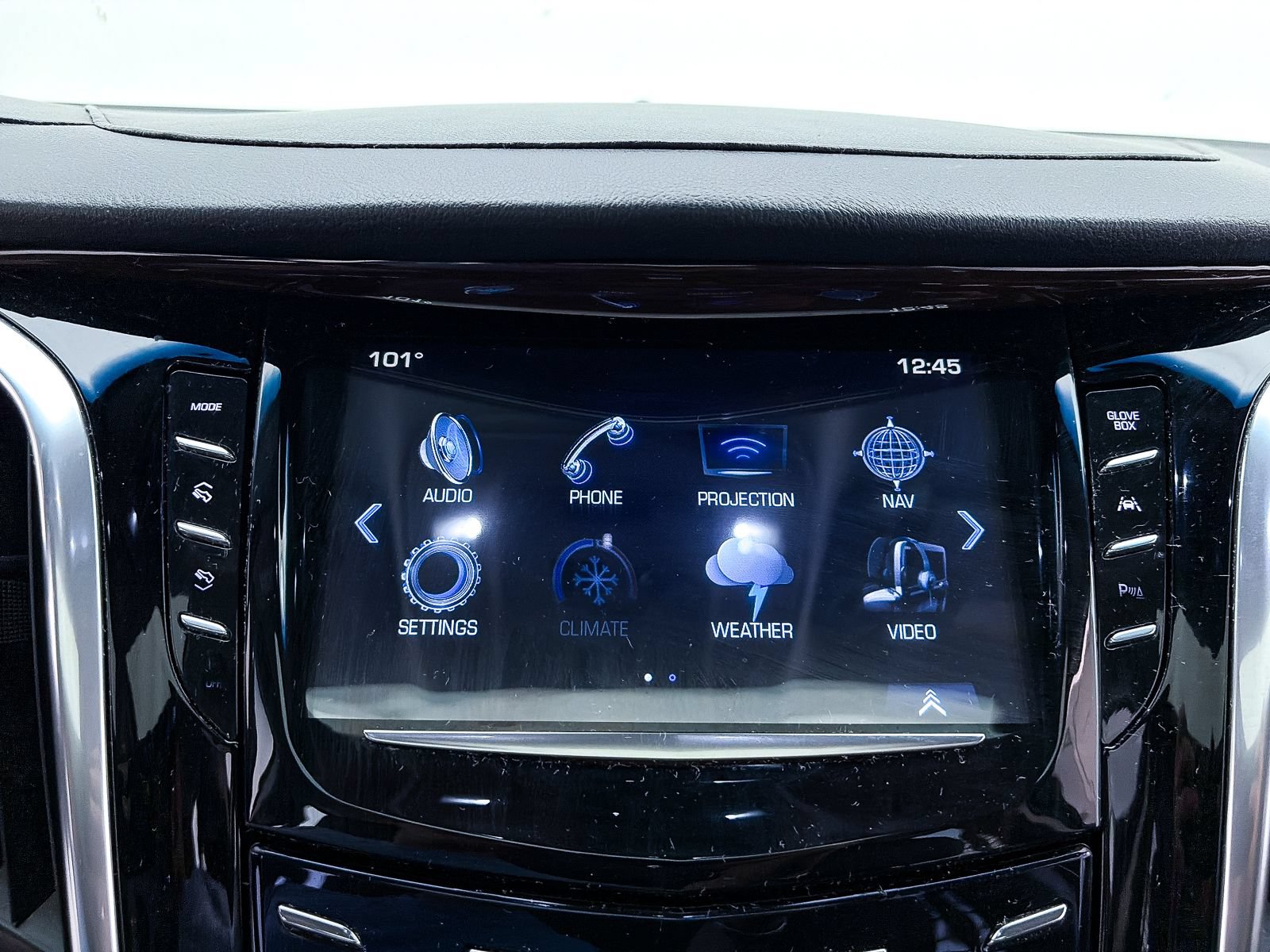 Used 2020 Cadillac Escalade ESV Luxury AWD/4WD image 23