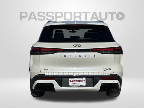 Used 2023 INFINITI QX60 Luxe w/ Cargo Package image 3