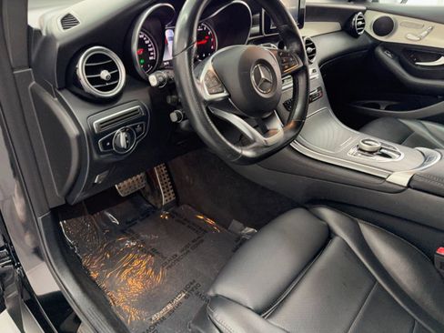 Certified 2019 Mercedes-Benz GLC 300 image 12