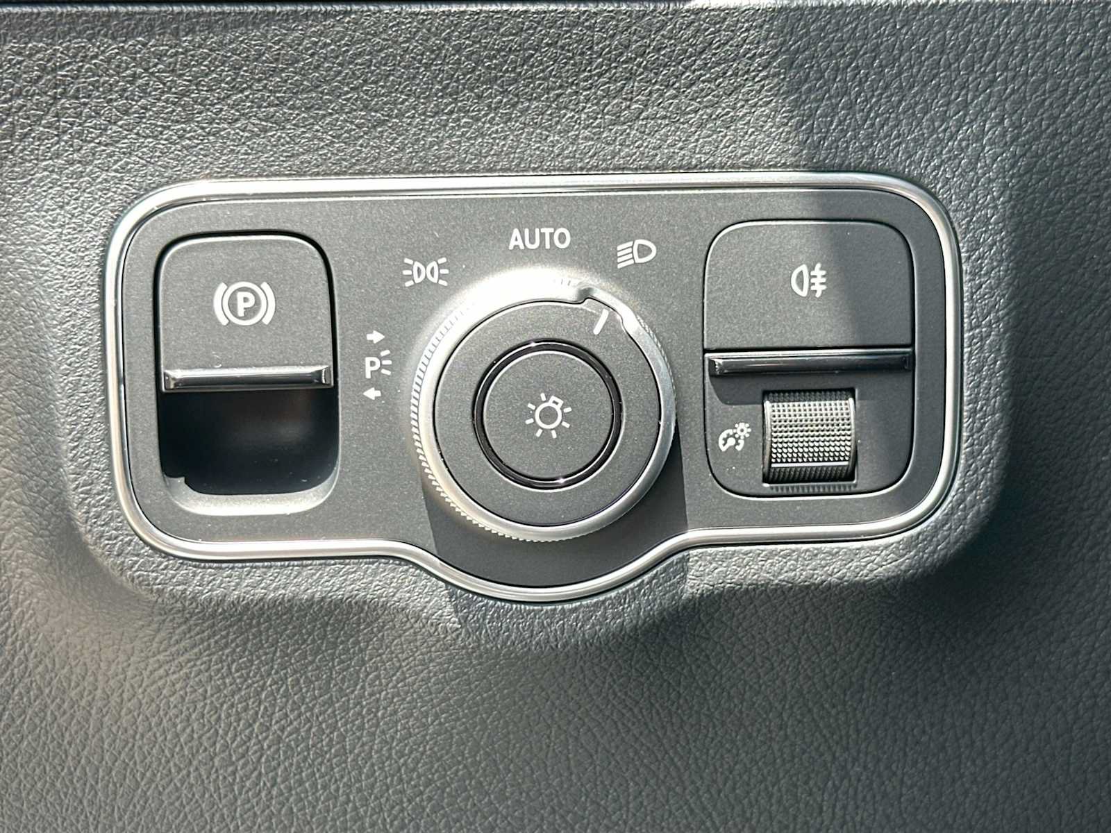 Used 2026 Mercedes-Benz GLA 250 image 10