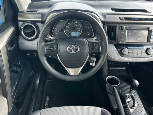 Used 2014 Toyota RAV4 XLE AWD/4WD image 18