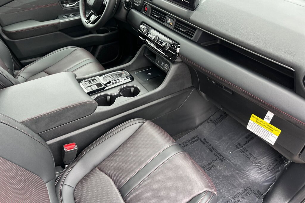 New 2026 Honda Pilot Black Edition image 19