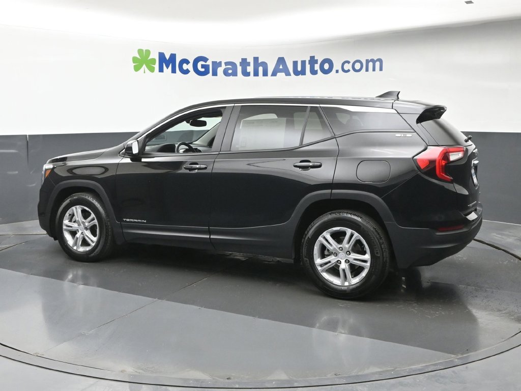 Used 2023 GMC Terrain SLE FWD image 21
