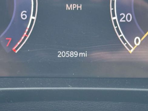 Used 2024 Jeep Grand Cherokee Altitude AWD/4WD image 21