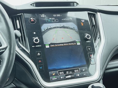 Used 2023 Subaru Outback Limited XT image 19