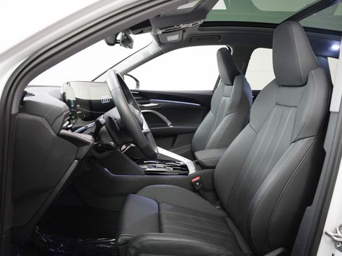 Certified 2025 Audi Q5 Premium Plus w/ Premium Plus image 5