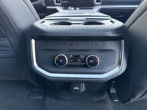 Used 2025 Ford Expedition Max Active RWD image 13