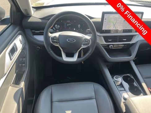 New 2026 Ford Explorer Active w/ Active Comfort Package RWD image 11