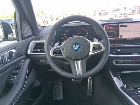 New 2026 BMW X5 xDrive50e w/ Executive Package AWD/4WD image 9