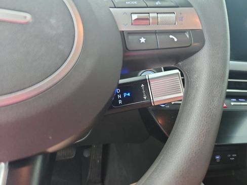Used 2025 Hyundai Sonata SEL FWD image 30