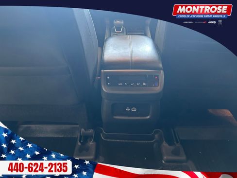 Used 2022 Nissan Pathfinder S image 21