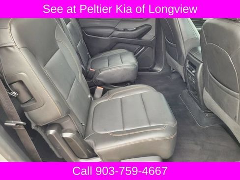Used 2021 Chevrolet Traverse RS FWD image 14