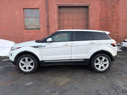 Used 2015 Land Rover Range Rover Evoque Pure Plus image 1