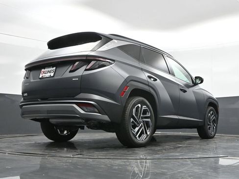 New 2025 Hyundai Tucson Limited image 46