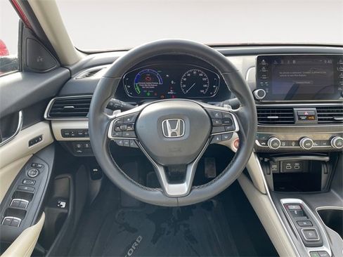 Used 2022 Honda Accord Touring image 12