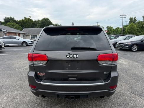 Used 2019 Jeep Grand Cherokee Overland AWD/4WD image 4