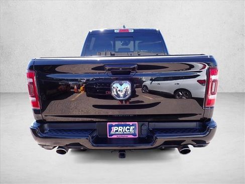 Used 2022 RAM 1500 Laramie AWD/4WD image 3