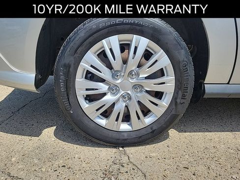 Certified 2017 Ford Transit Connect XLT FWD image 5