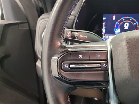 Used 2023 Chevrolet Colorado LT w/ LT Convenience Package II image 21