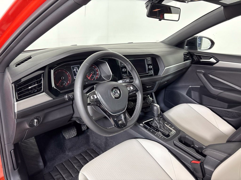 Used 2021 Volkswagen Jetta R-Line w/ R-Line Cold Weather Package FWD image 16