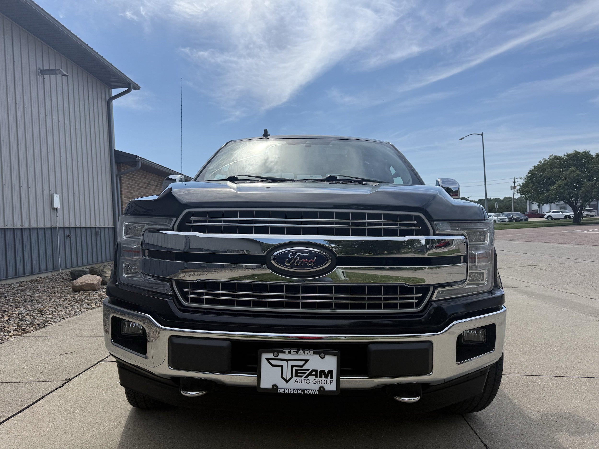 Used 2020 Ford F150 Lariat w/ Equipment Group 502A Luxury AWD/4WD image 6