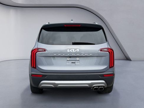 Used 2022 Kia Telluride EX FWD image 4