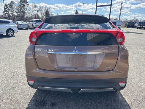 Used 2020 Mitsubishi Eclipse Cross FWD image 7