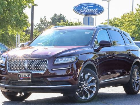 Used 2023 Lincoln Nautilus Reserve w/ Equipment Group 201A AWD/4WD image 1