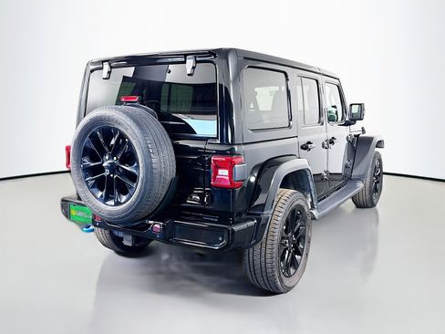 Used 2021 Jeep Wrangler Unlimited Sahara image 10