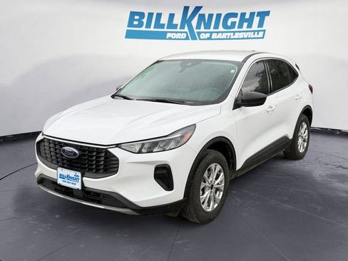 Used 2024 Ford Escape Active AWD/4WD image 1
